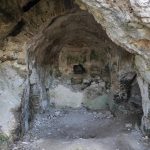 affresco nella grotta di san martino 2