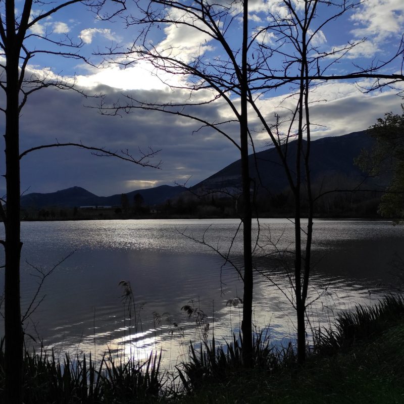 veduta del lago di falciano del massico 5